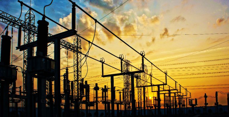 Experții spun ce se întâmplă cu facturile la energie. Creșteri în următorii trei ani