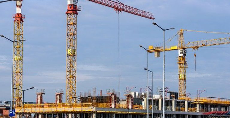 Schimbare majoră în sectorul construcţiilor: toate clădirile ce vor fi construite din 2021 trebuie să aibă consum energetic aproape zero