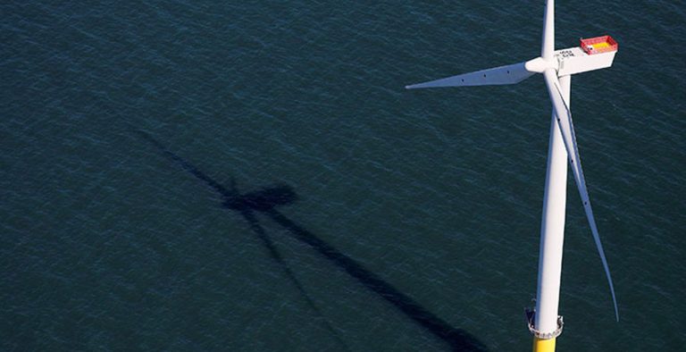 EPG: Producţia de electricitate a României ar putea creşte de peste patru ori, dacă s-ar folosi potenţialul eolian offshore