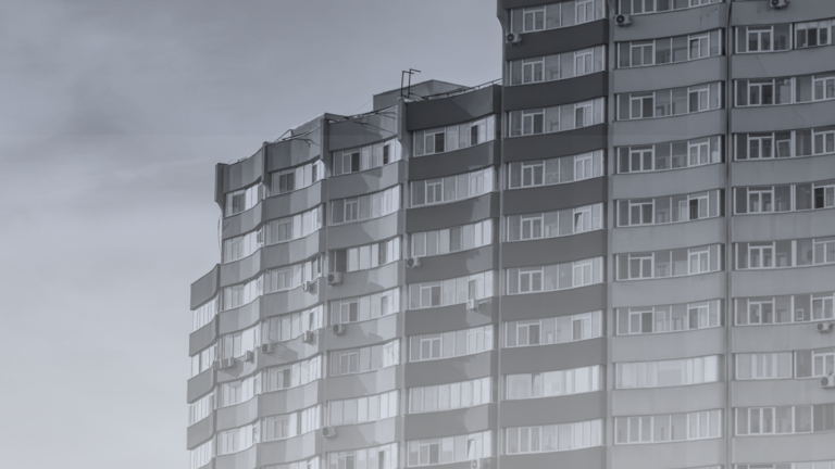 Reducerea decalajului în materie de performanță energetică: Orientări pentru realizarea unor renovări de înaltă performanță în Europa Centrală și de Est